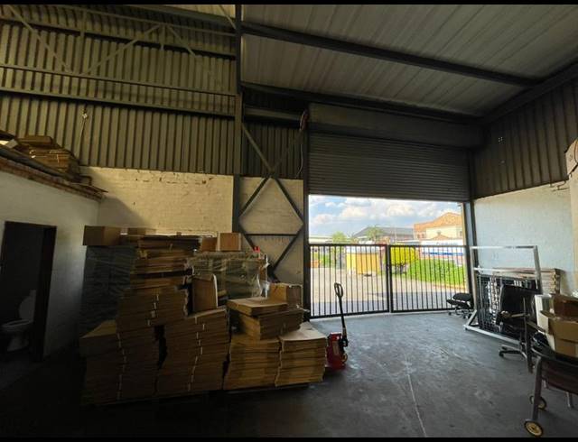 INDUSTRIAL PROPERTY TO RENT IN HENNOPSPARK